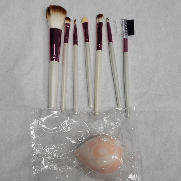 Other - Make up brushes  with sponge